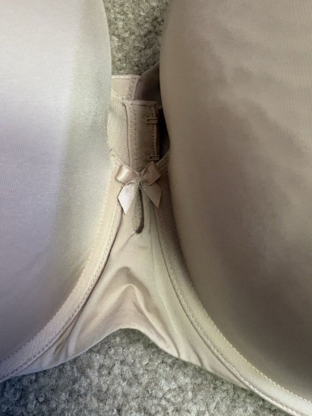 TORRID CURVES 360° BACK SMOOTHING UNDERWIRE T-SHIRT BRA #11329949 BEIGE SZ 44F - Picture 2 of 5